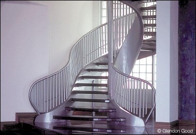handrail.curving.aluminum