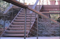 handrail.redwood.aluminum.cables.2