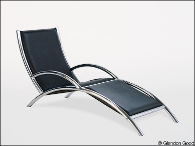 seating.agrus1.leather.aluminum.1