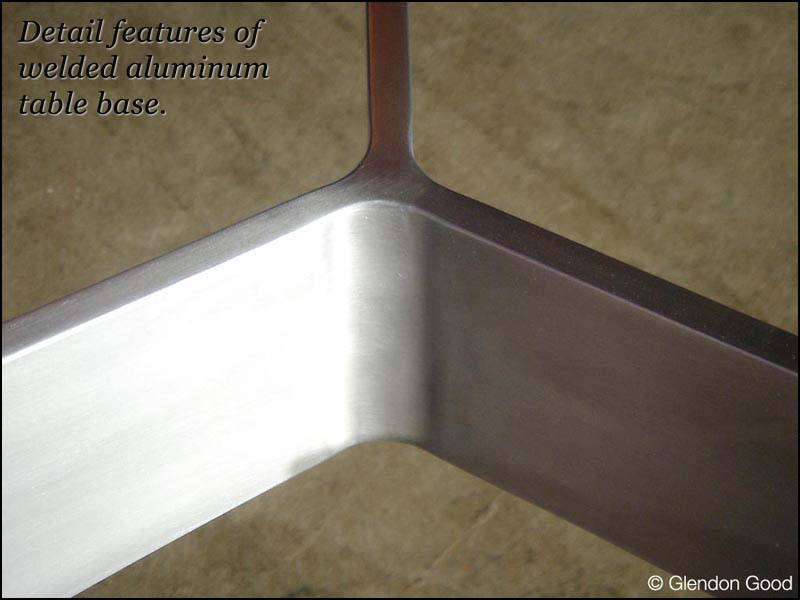 tablebase.alum.glass.dg6