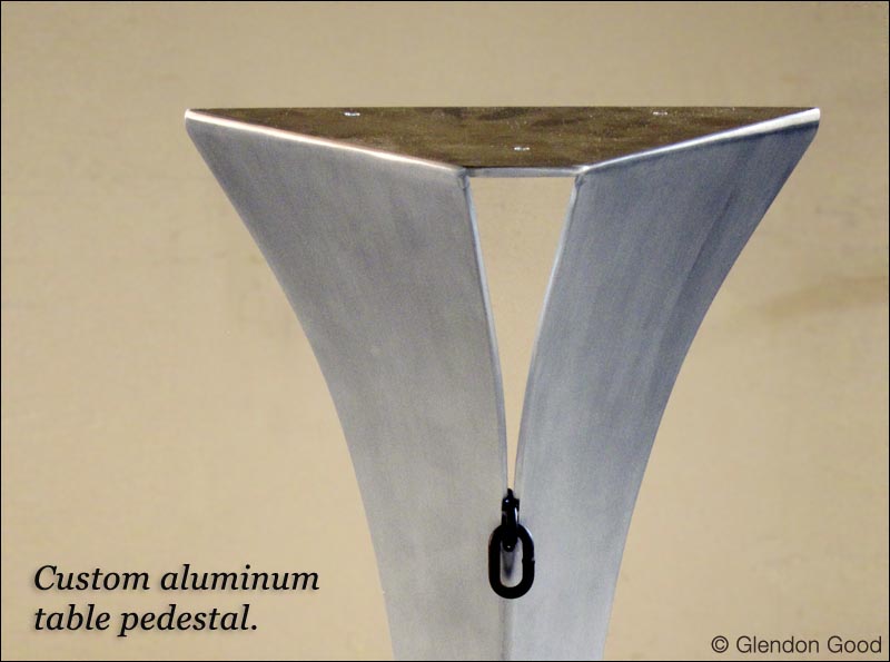 Alum.Table.Pedestal.slider