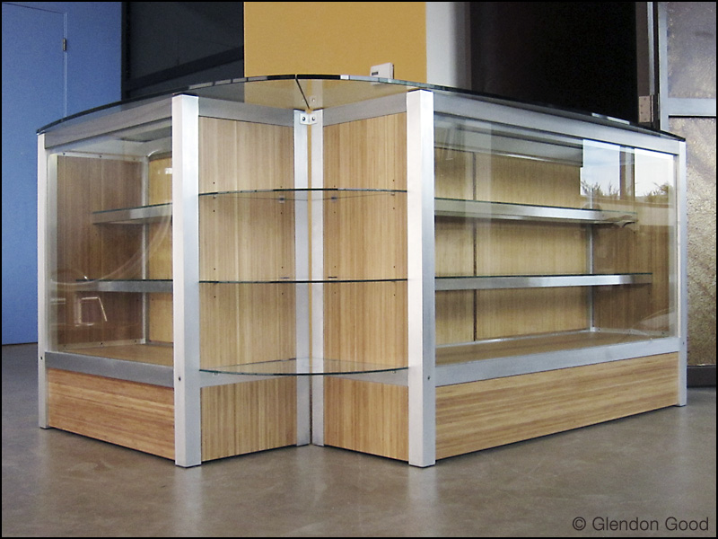 display.cabinet.glass.bamboo.aluminum.3