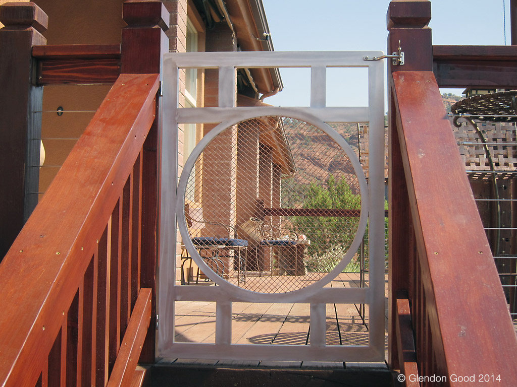 modern aluminum copper gate