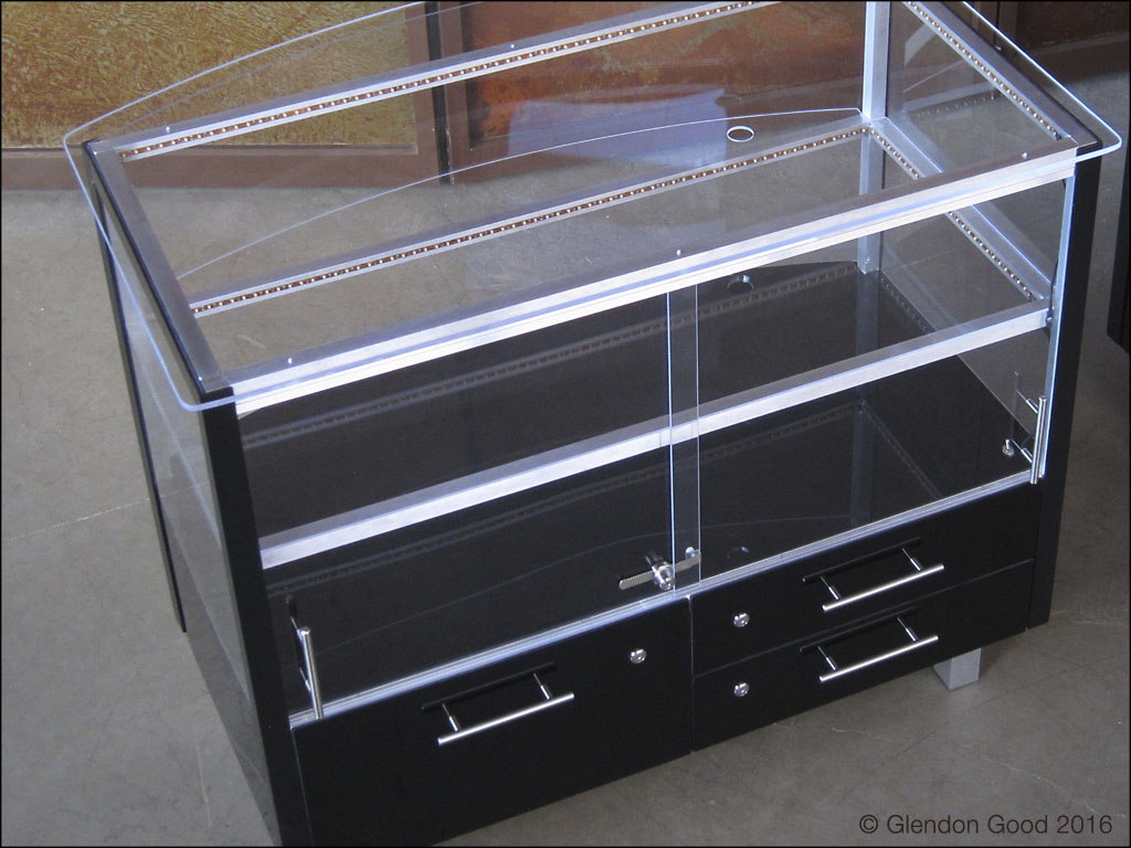 Display Cabinet.9