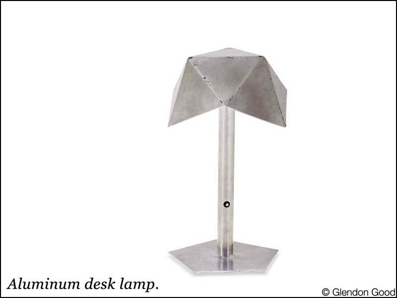 lamp.table.small.aluminum.halogen