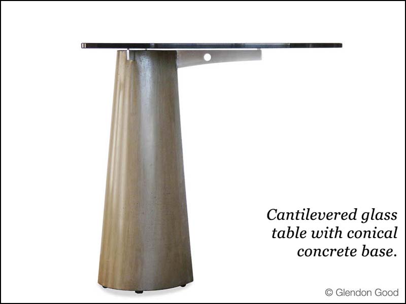 table.glass.concrete.alu.dg2